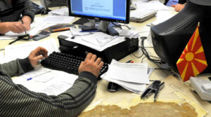 Бизнис објектив: Минатата година боледувањата ја чинеле државата 22,6 милиони евра