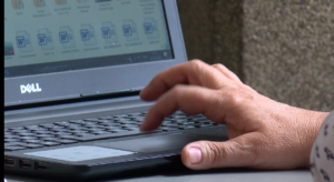 Бавна испорака, погрешни или оштетени производи – над една третина од клиентите во ЕУ се пожалиле на е-шопинг, во Македонија речиси 30 отсто со проблеми