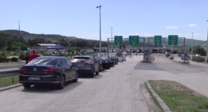 Спуштени рампи од 10 до 14 часот и од 18 до 22 часот – и денеска времени затворања на ГП „Евзони“