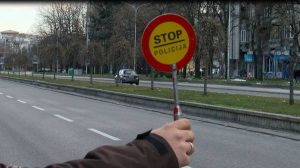 Ревијална трка со велосипеди, ролерки, тротинети и трка на родители со бебешки колички – Скопје утре под посебен сообраќаен режим
