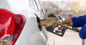 Kомпанијата Лукоил соопшти дека започнала со продавање на своите меѓународни средства