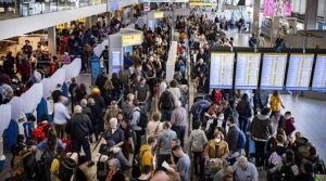 САД ќе го намали авиосообраќајот за 10% на 40 големи аеродроми