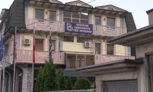 ДУИ: Потребни се итни чекори за ублажување на кризата