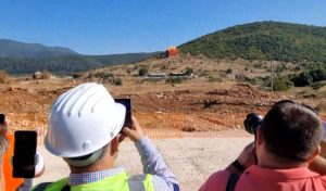 По скратена постапка ќе се носи измена на еден член од законот за изградба на коридорите