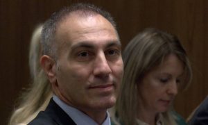 Адвокатот на Артан Груби денеска бил во обвинителството на увид во документацијата за предметот Државна Лотарија