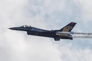 Турција ја прекина трговијата со Израел и го затвори воздушниот простор за израелски авиони