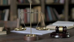 2025 – година на тажни судења на развлечени реформи и опомени за политичко мешање врз правосудството