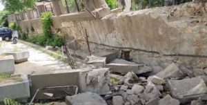 (видео)Ангелов: Дел од потпорниот ѕид над Детската клиника се сруши, а прашање е кога ќе се сруши и останатиот дел од ѕидот