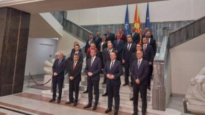 Почнуваат разговори за владина реконструкција – од Влада велат се работи за чувствителен процес