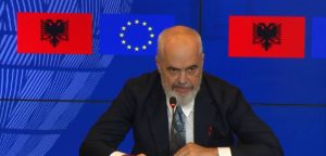 Владин ресор управуван од вештачка интелигенција – Рама најавува „дигитални министри“ во Албанија