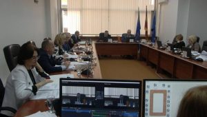 Прво закон за Судски, па кандидат од Вила водно
