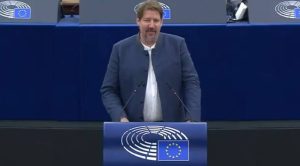 Извештајот на Вајц утре пред европратениците