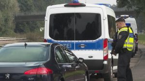 Четворица полесно повредени луѓе во напад со нож во воз на релација Хамбург – Виена