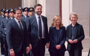 Мелони: Средбата со Вeнс и фон дер Лајен може да биде „нов почеток“ во односите меѓу САД и ЕУ