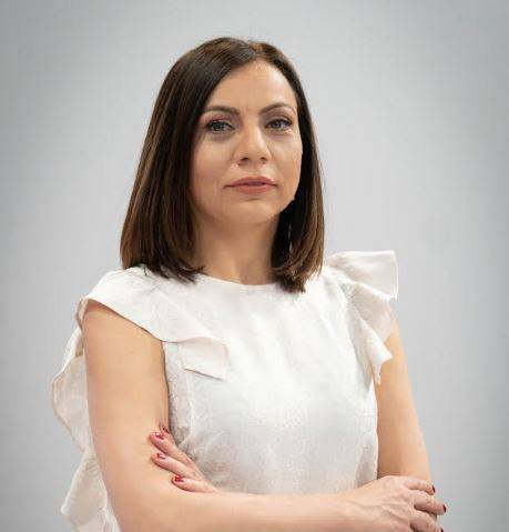Наташа Стојановска
