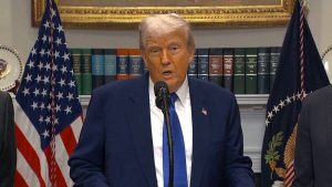 „Ќе се изедначиме со ЕУ“, Трамп потпиша извршна наредба за намалување на трошоците за лекови на рецепт во САД