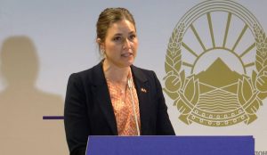 „Моментот е тука и ве молам да го зграпчите“ порача министерката за европски прашања на Данска
