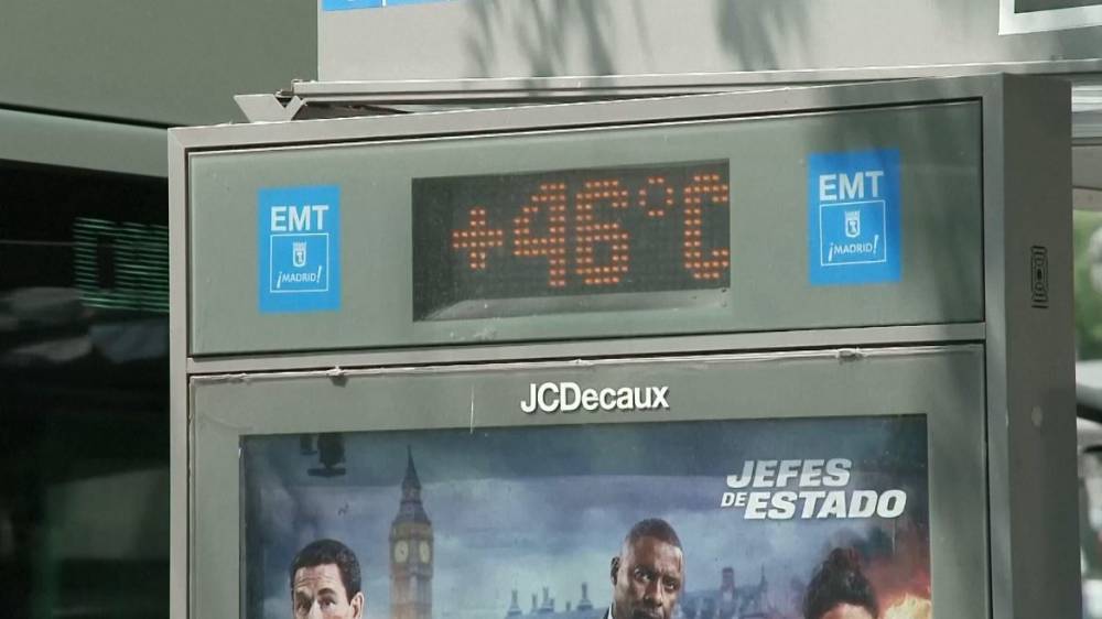 Жителите на Шпанија се соочуваат со рекордни горештини.