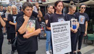 „Корумпираната држава ни ги украде децата“ порачаа родителите на загинатите на 20-тиот „Марш за ангелите“