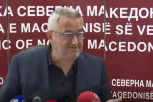 Клековски: Фондот и здравството не е село без кучиња, сите поголеми здравствени установи се контролираат еднаш годишно