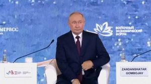 Германски бизнисмени на состанок со Путин во Санкт Петербург – сакаат да го одржат економскиот мост со Русија
