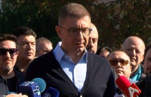 Мицкоски пред вториот круг на локални избори: Поддршка од Центар за Карпош