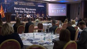 Гувернерот Славевски оптимистички смета дека инфлацијата ќе падне под 4 отсто