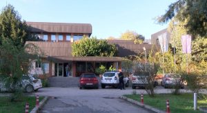 Не работеле по планот, дозволиле мини депонии на улици и тротоари, го загрозиле здравјето на скопјани- поднесена кривична пријава против директорот и раководителот на Комунална Хигиена