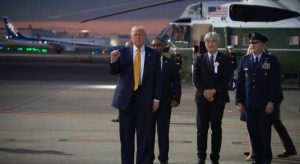 Трамп во Јапонија- пораснаа акциите на азиските берзи