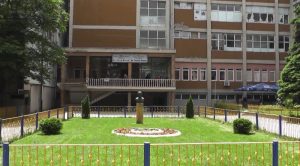 Се затрул со алкохол во угостителски објект – малолетник од гостиварско заврши во болница