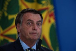 Поранешниот бразилски претседател Болсонаро останува во домашен притвор