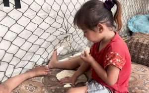 Газа: Раселените го дочекуваат зимскиот студ без засолниште