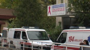 Терапијата понекогаш се давала од канцеларијата на директорот, наместо од клиничката аптека – сведочења во случајот „Онкологија 2“