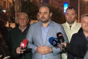 Фирмите во Скопје ќе добијат посебни контејнери за отпад, најави Ѓорѓиевски по акцијата за чистење на градот