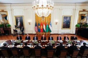 Tрамп се сретна со лидерите на Казахстан, Киргистан, Таџикистан, Туркменистан и Узбекистан