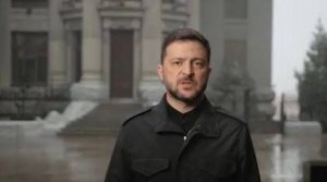 Зеленски: Украина речиси секојдневно работи со американските посредници на мировниот договор за завршување на војната