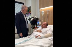 Херојот од нападот на плажата Бонди, Ахмед ал Ахмед доби милионска донација