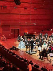 ФОТО/ВИДЕО: Flowers Symphony во Скопје, во изведба на Битолскиот камерен оркестар