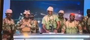 Војници влегоа во ТВ студио и објавија дека ја преземаат власта во Бенин – армијата спречи обид за државен удар