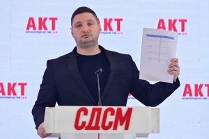 (видео)Антикорупцискиот тим на СДСМ објави нова бомба: 51 тендер и 16 милиони евра за омилена фирма на ВМРО-ДПМНЕ