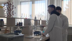 Македонските студенти по хемија „растураат“ на светските олимпијади