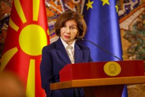 „Нема нерешлив проблем“ – Сиљановска-Давкова во среда на средба со бугарската колешка Јотова