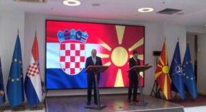 (Видео) Македонија и Хрватска пред Договор за стратешко партнерство – средба на министрите Муцунски и Радман во Скопје