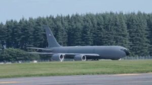 Четворица членови на екипажот загинаа, по двајца се трага – падна американски стратотанкер во Ирак