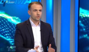 Стојаноски: Aко се качи минималната плата на 600 евра многу работници може да останат без работа