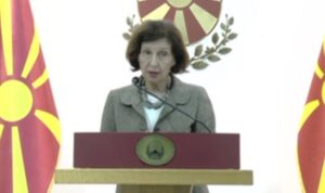 Давкова: Состојбата е стабилна, кризниот штаб работи 24/7