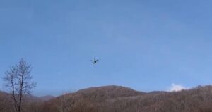 Пожарот на Јабланица локализиран, армиски хеликоптер изврши 16 прелети