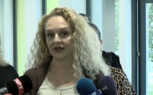 Семејното насилство често води до врсничко насилство