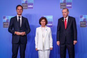 Сиљановска-Давкова: Македонската држава останува посветен и кредибилен сојузник НАТО